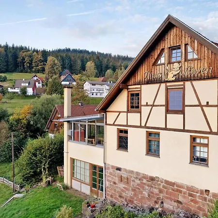Haus Loewen Apartmán Forbach
